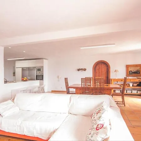 Villa Villavistamar *