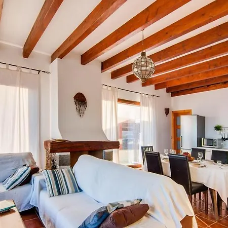 Villavistamar Villa *