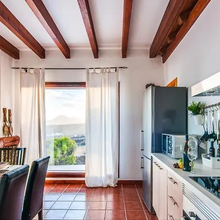 Villa Villavistamar *